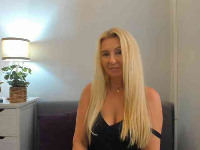 ClareSensual webcam