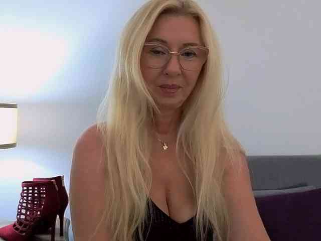 ClareSensual webcam