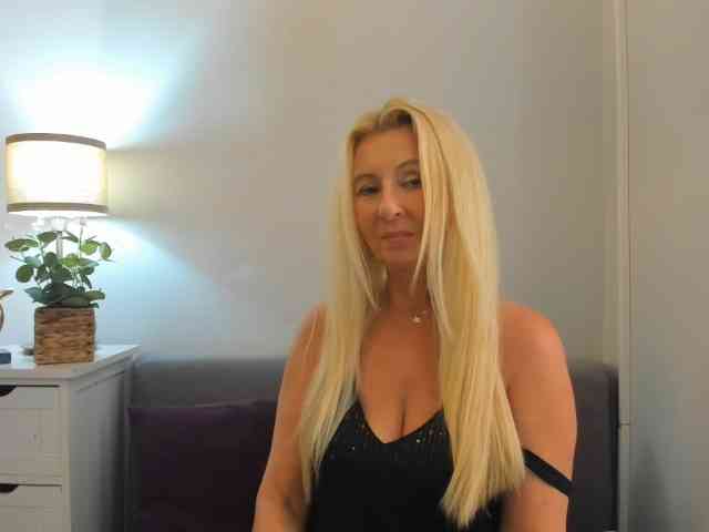 ClareSensual webcam