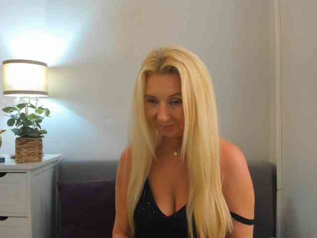ClareSensual webcam
