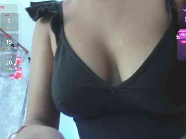 ScarletRose11 webcam