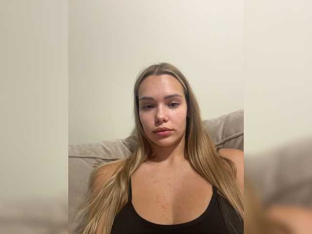 CrystalFairy live cam on BongaCams