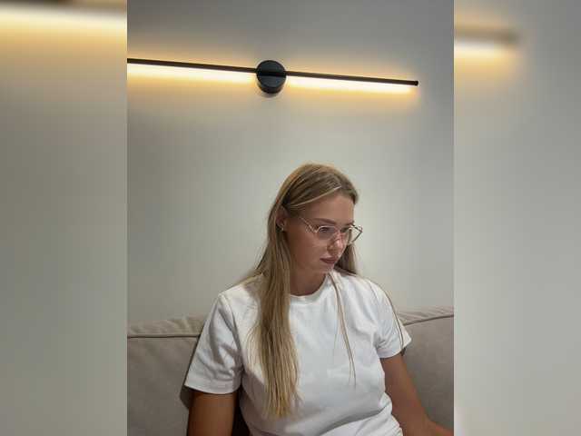 CrystalFairy live cam on BongaCams