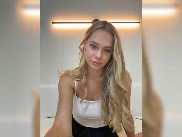CrystalFairy webcam