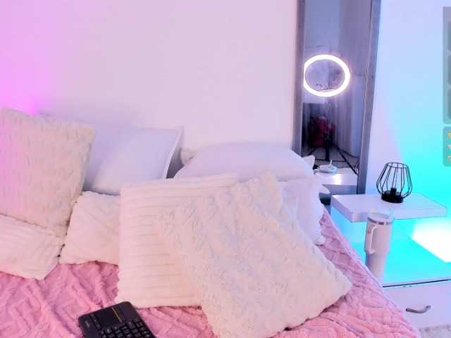 LexyLovee live cam on BongaCams