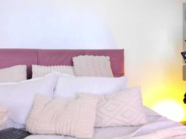 LexyLovee — live female cam