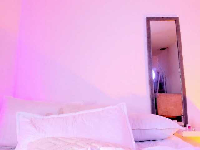 LexyLovee live cam on BongaCams