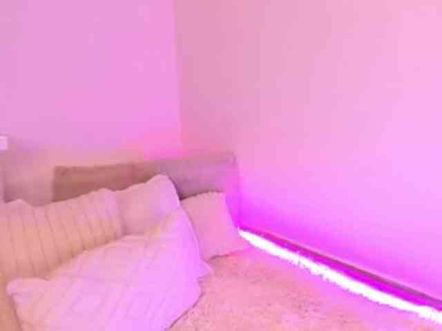 LexyLovee webcam