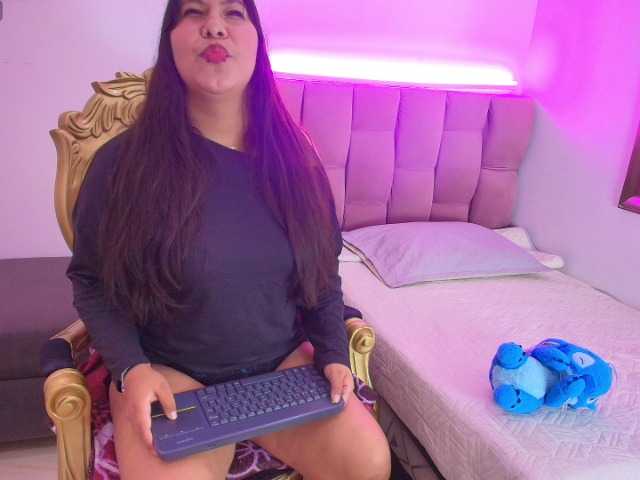ZaffiraNova live cam on BongaCams