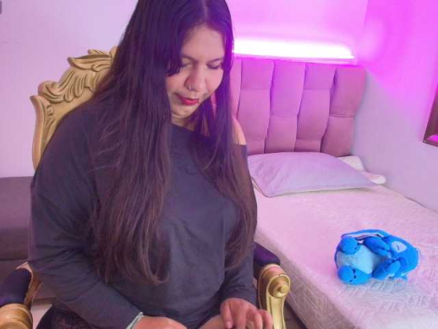 ZaffiraNova live cam on BongaCams