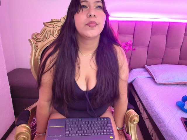ZaffiraNova live cam on BongaCams