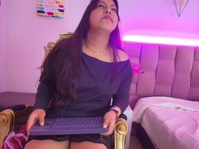 ZaffiraNova live cam on BongaCams