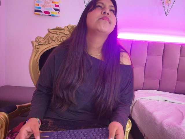 ZaffiraNova live cam on BongaCams
