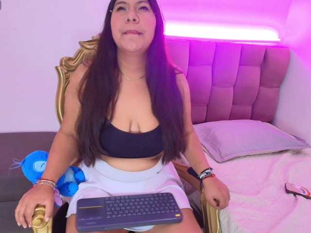 ZaffiraNova live cam on BongaCams