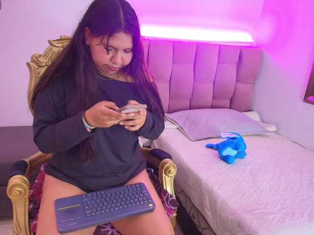ZaffiraNova live cam on BongaCams