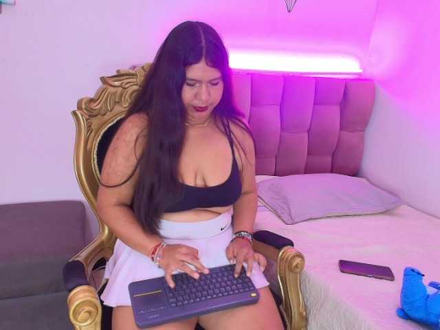 ZaffiraNova live cam on BongaCams