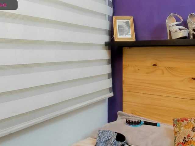 sarahy-evans live cam on BongaCams