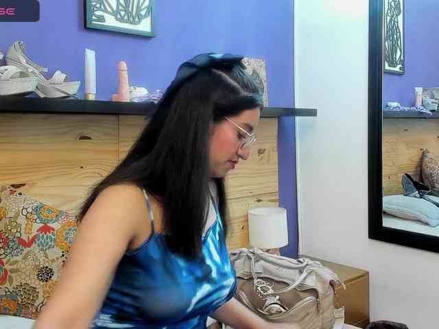 sarahy-evans webcam