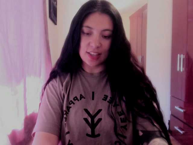 GoddessValkyrie live cam on BongaCams