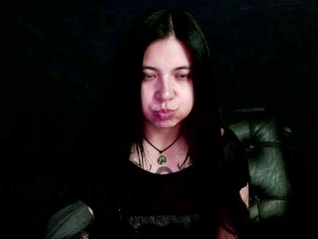 GoddessValkyrie live cam preview