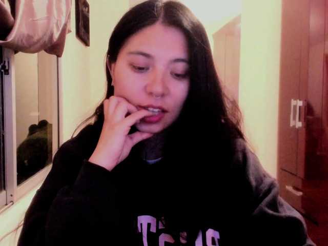 GoddessValkyrie live cam on BongaCams