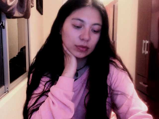 GoddessValkyrie live cam preview