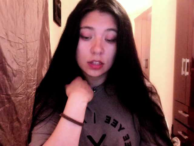 GoddessValkyrie live cam on BongaCams