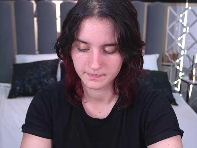 ZlataSky live cam on BongaCams