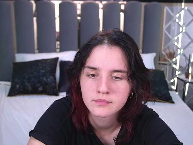 ZlataSky live cam on BongaCams