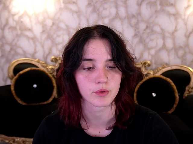 ZlataSky live cam on BongaCams
