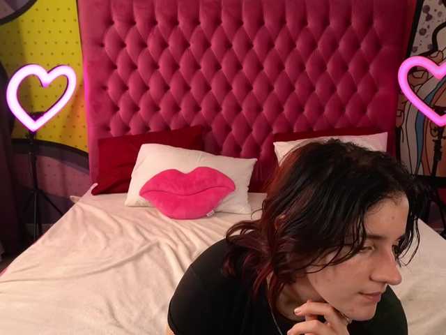ZlataSky live cam on BongaCams