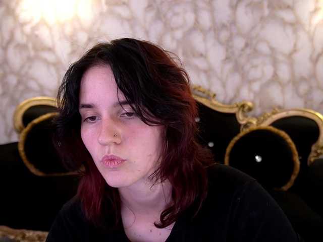 ZlataSky live cam on BongaCams