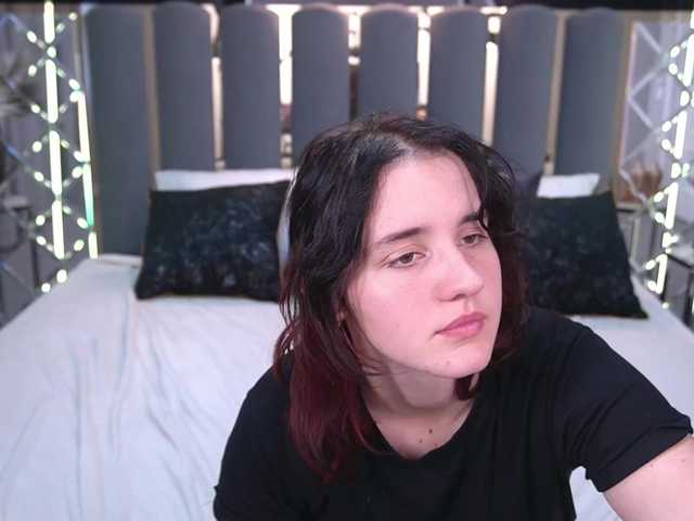 ZlataSky live cam on BongaCams