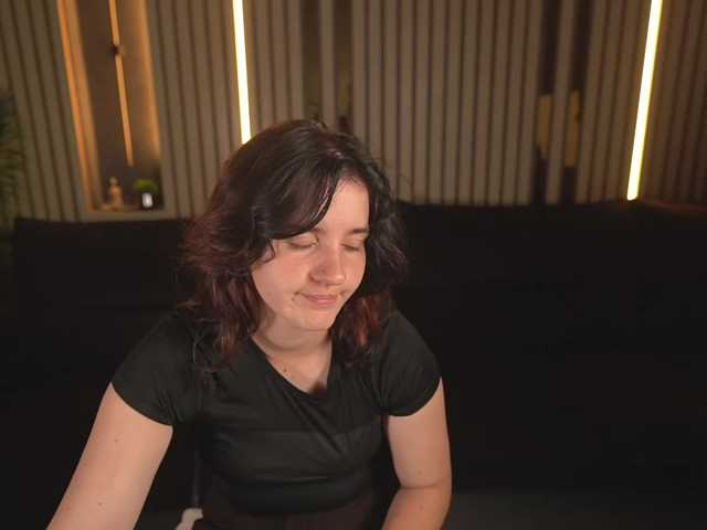 ZlataSky live cam on BongaCams
