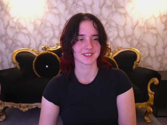 ZlataSky live cam on BongaCams