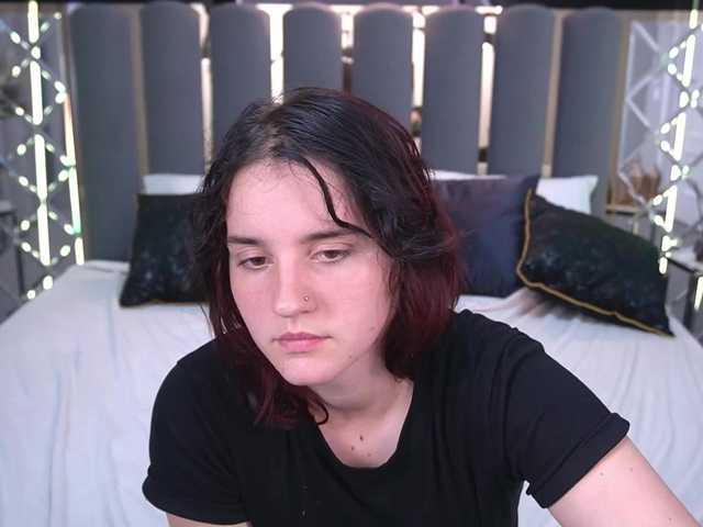 ZlataSky live cam on BongaCams
