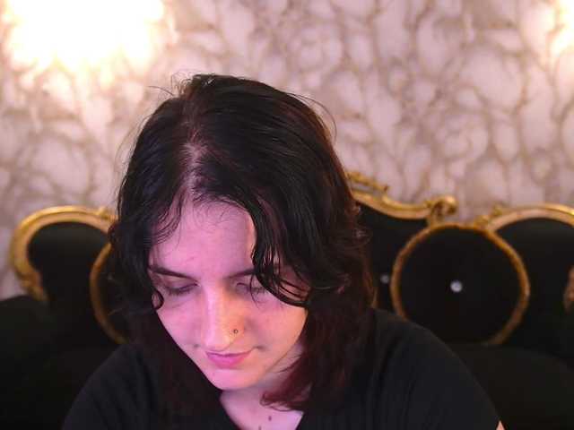 ZlataSky live cam on BongaCams