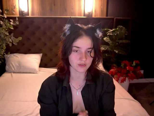 ZlataSky live cam on BongaCams