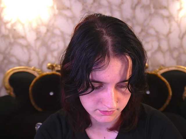 ZlataSky live cam on BongaCams