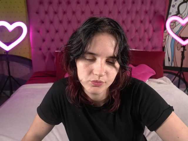 ZlataSky live cam on BongaCams