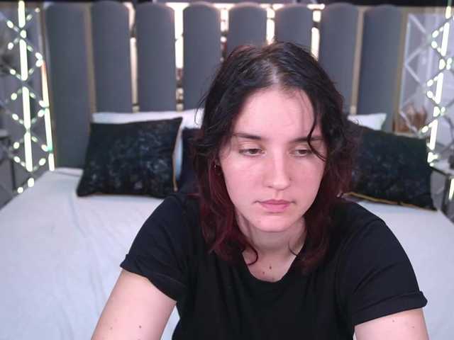 ZlataSky live cam on BongaCams