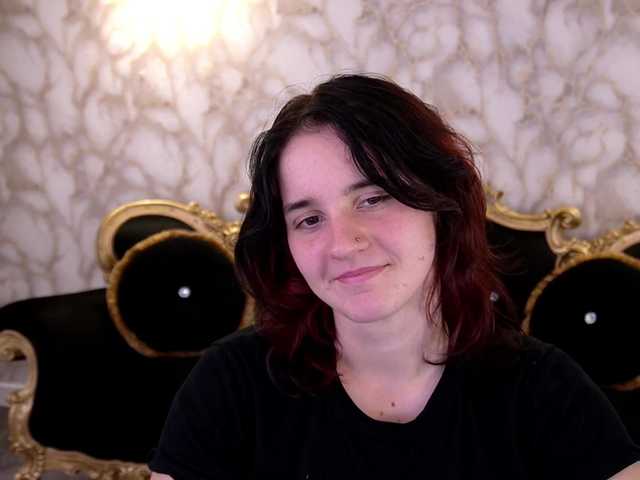 ZlataSky live cam on BongaCams
