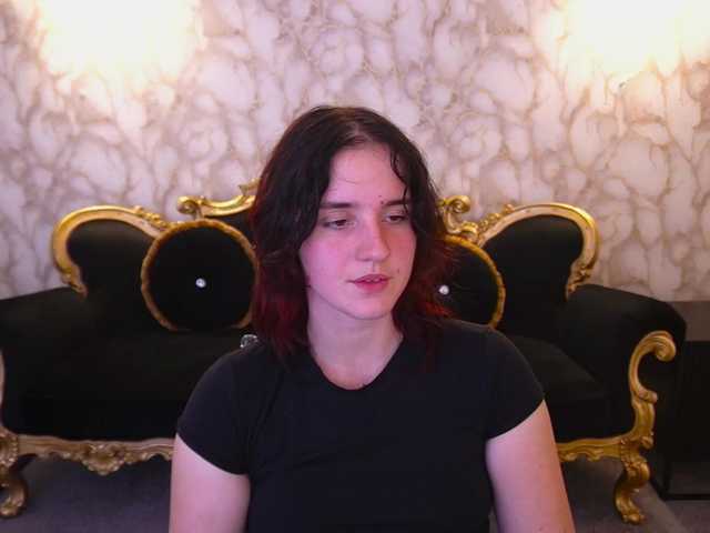 ZlataSky live cam on BongaCams