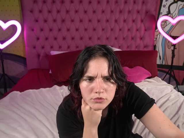 ZlataSky live cam on BongaCams