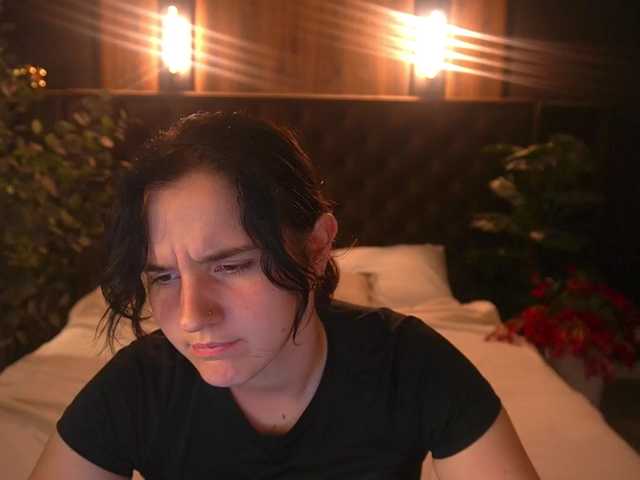 ZlataSky live cam on BongaCams