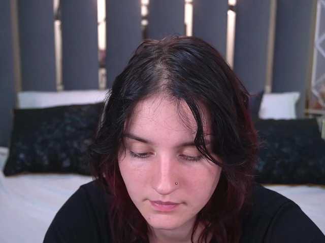 ZlataSky live cam on BongaCams