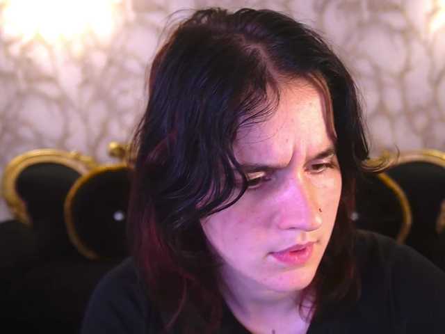 ZlataSky live cam on BongaCams