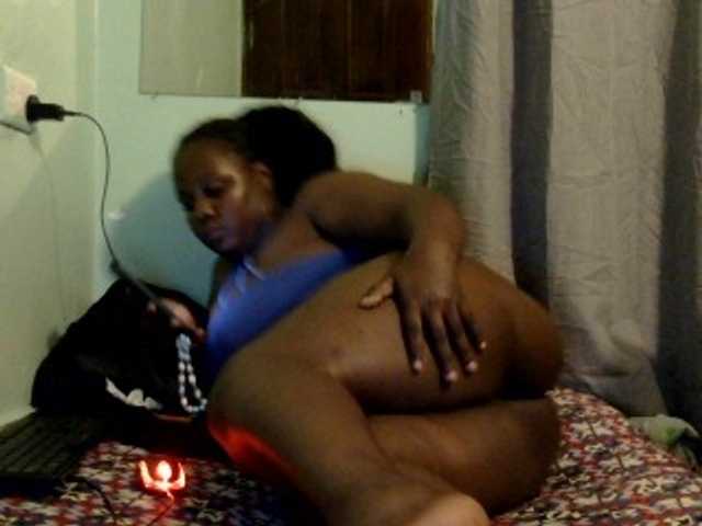 HotpussyF live cam on BongaCams