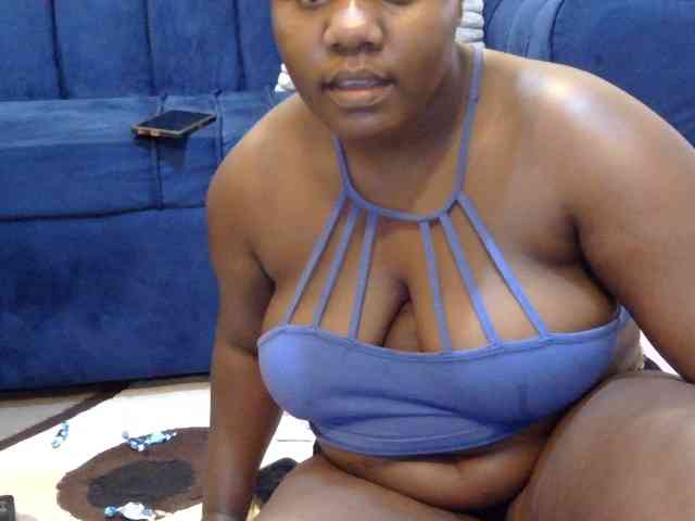 HotpussyF webcam