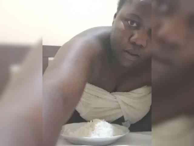 HotpussyF webcam